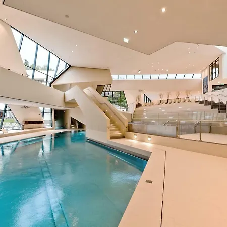 شقة Ambiente Ferienapartments Warmbad فيلاخ